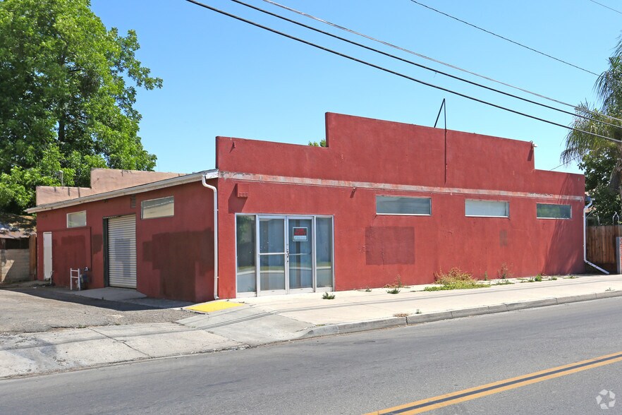 Primary Photo Of 427 W Visalia Rd, Exeter Freestanding For Lease