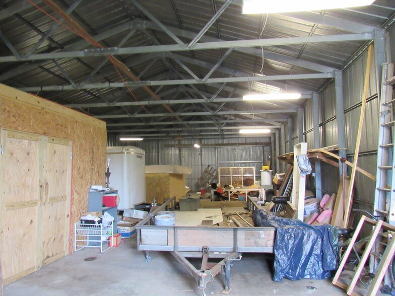 More Photos Of 1003 S Main St, Jennings Industrial For Sale