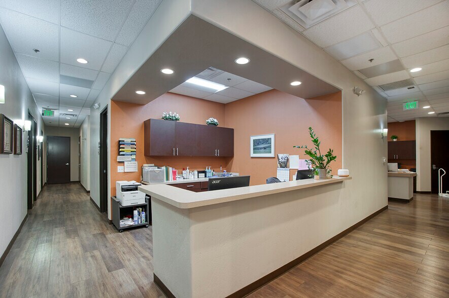 More Photos Of 7304 E Deer Valley, Scottsdale Medical For Sale