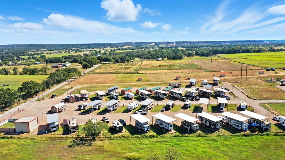 More Photos Of 351 My Ln, Millsap Trailer Camper Park For Sale