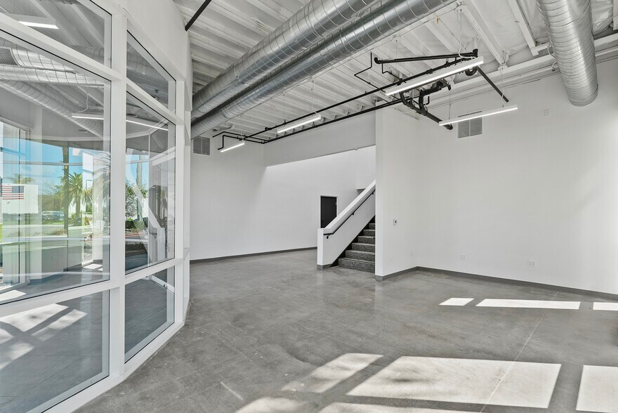 More Photos Of 6749 Top Gun St, San Diego Warehouse For Lease