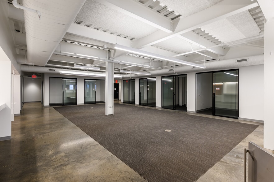 More Photos Of 107 W Hargett St, Raleigh Office For Lease