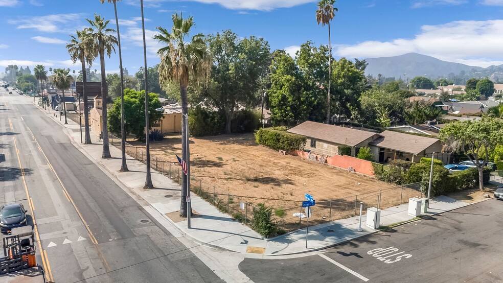 Primary Photo Of 2271-2261 Lincoln Ave, Altadena Land For Sale