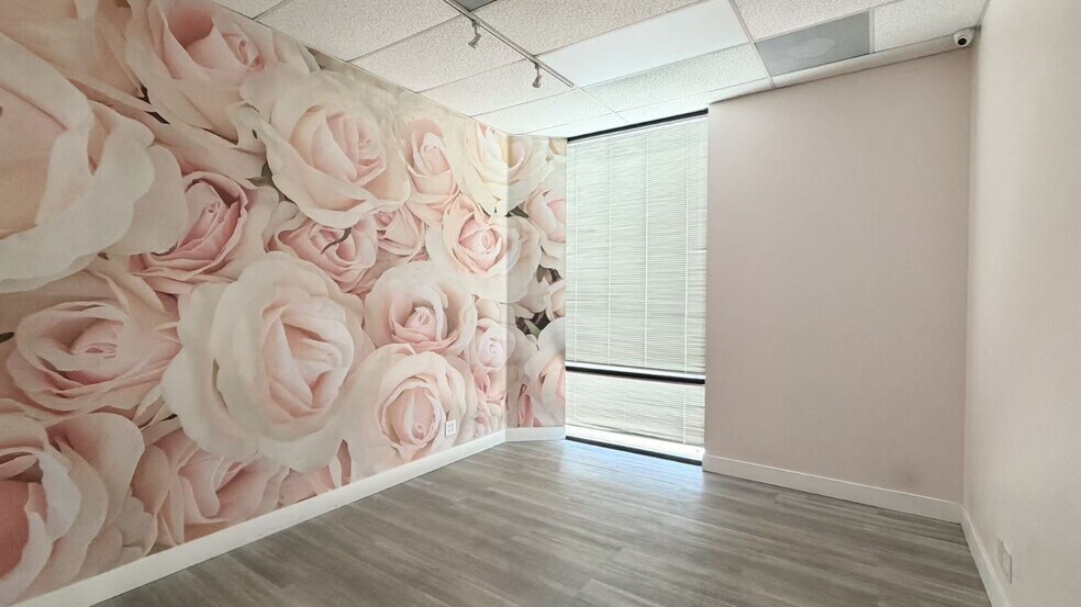More Photos Of 18611 Gale Ave, City of Industry Medical For Lease
