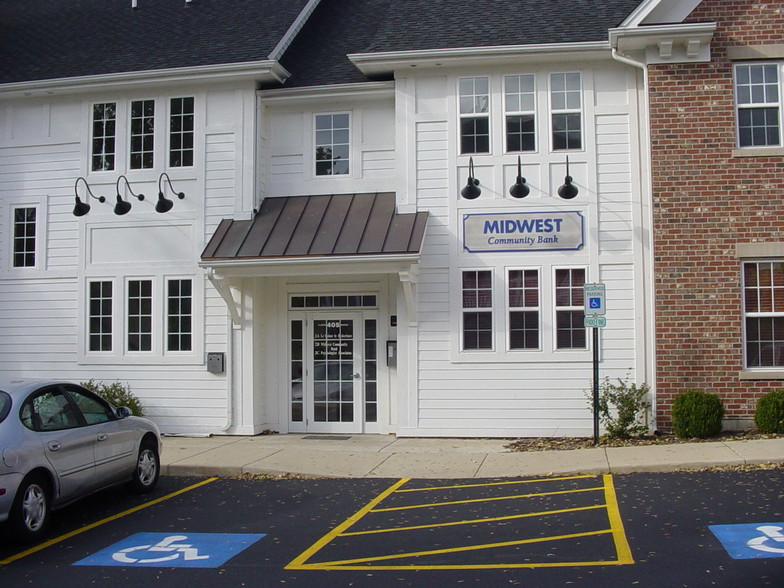 Primary Photo Of 405 Illinois Ave, St Charles Office For Lease