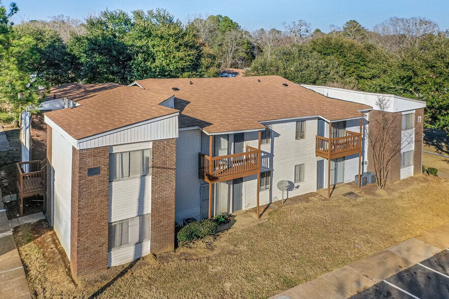 More Photos Of 850 Lindbergh Dr, Jackson Multifamily For Sale