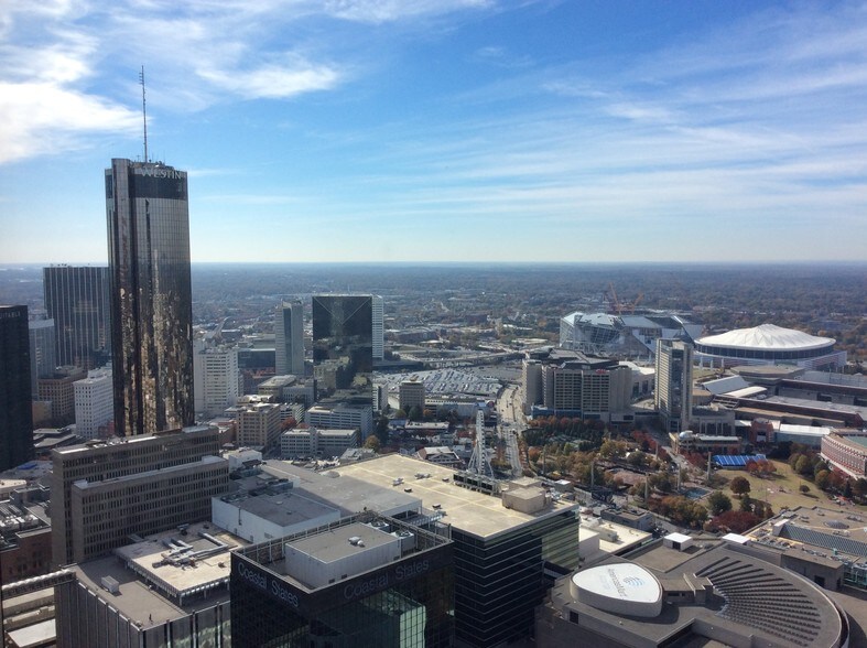 More Photos Of 303 Peachtree St Ne, Atlanta Office For Lease