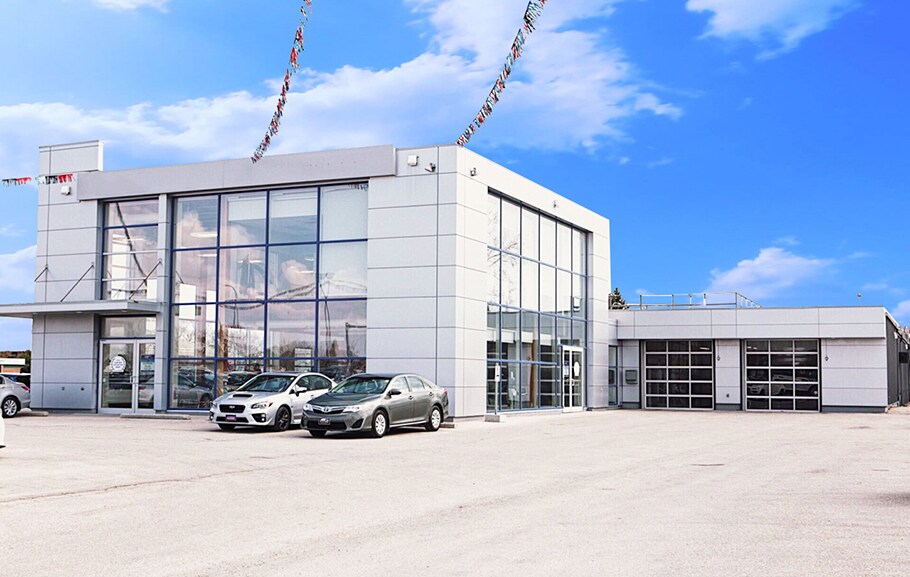 More Photos Of 810 Regent Ave W, Winnipeg Auto Dealership For Sale