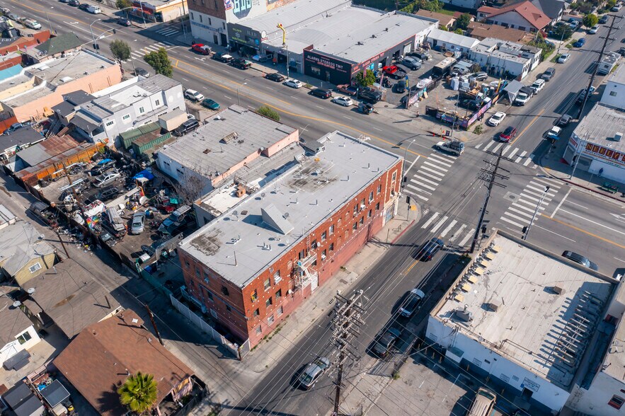 More Photos Of 5929 S Broadway, Los Angeles Storefront Retail Office For Sale