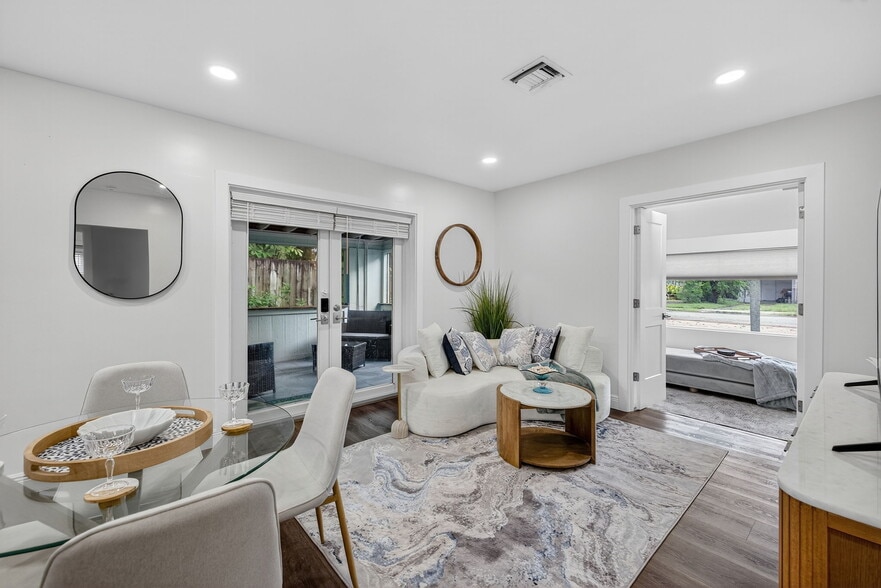 More Photos Of 1317 NE 1st Ave, Fort Lauderdale Multifamily For Sale