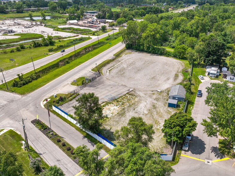 More Photos Of 3373 E Michigan Ave, Ypsilanti Storefront Retail Office For Sale