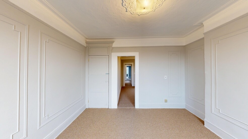 More Photos Of 6424 Madison St, Ridgewood Apartments For Sale