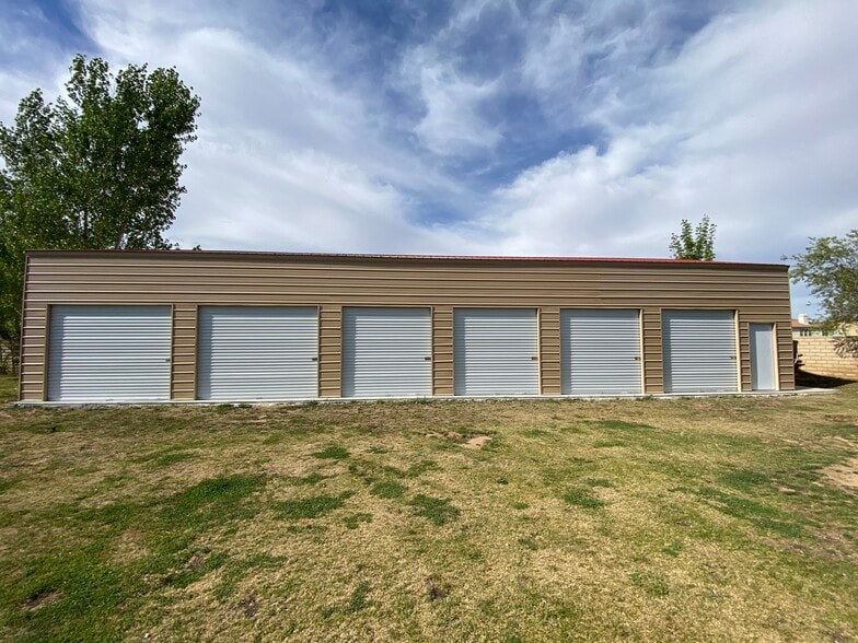 More Photos Of 3565 Louer Dr, Lancaster Contractor Storage Yard For Sale
