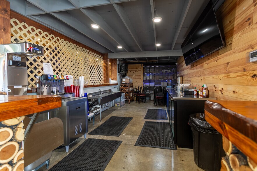 More Photos Of 125 W Highway 171, Godley Freestanding For Sale