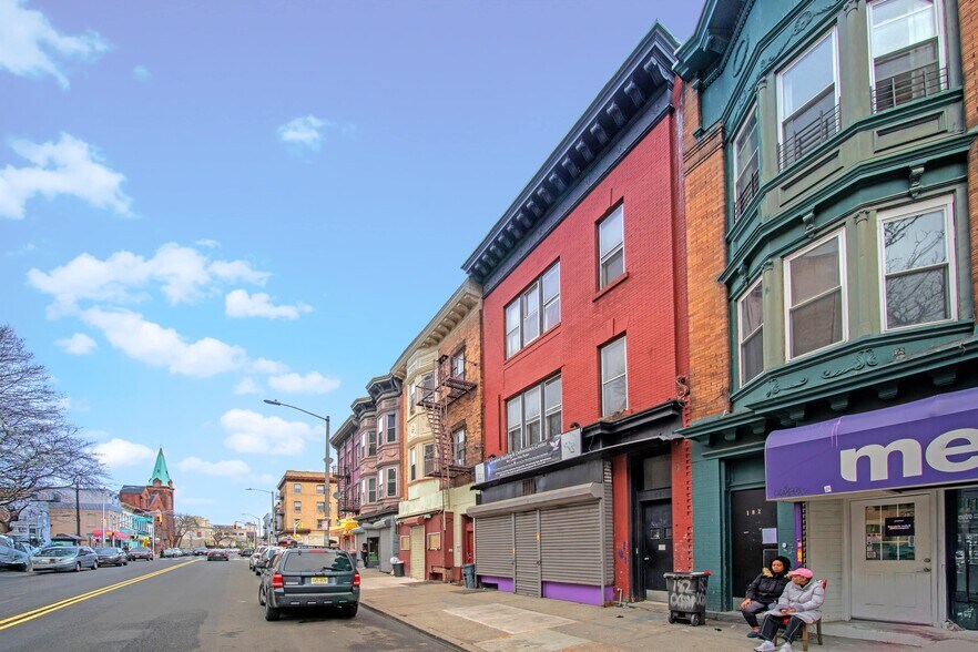 More Photos Of 184 Ocean Ave, Jersey City Apartments For Sale