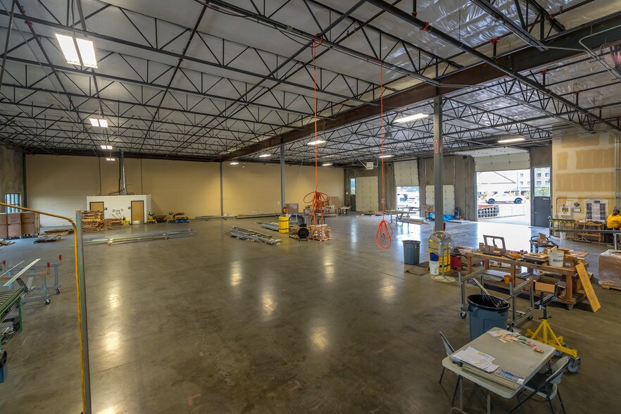 More Photos Of 6199 NW Casper Pl, Hillsboro Unknown For Lease