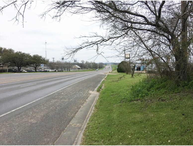 More Photos Of 1822 Tx-105, Brenham Land For Sale