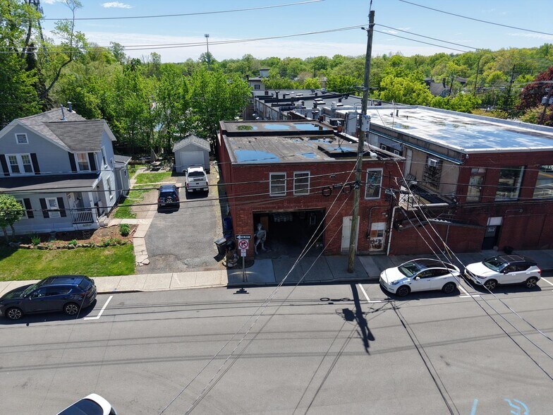 More Photos Of 65 Park Ave, Hillsdale Industrial For Sale