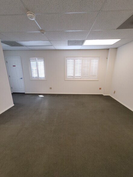 More Photos Of 220 E Clark Ave, Santa Maria Office For Lease