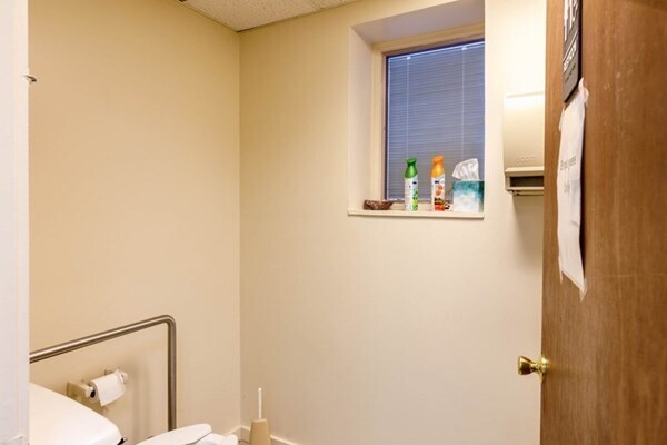 More Photos Of 33 Electric Ave, Fitchburg Medical For Lease