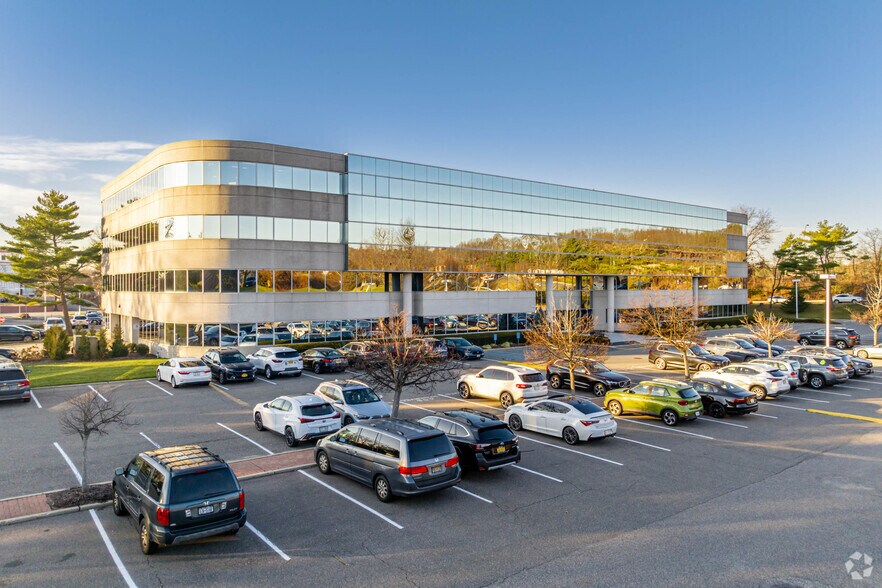 More Photos Of 48 S Service Rd, Melville Office For Lease