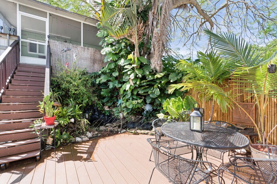 More Photos Of 100636 Overseas Hwy, Key Largo Storefront Retail Residential For Sale