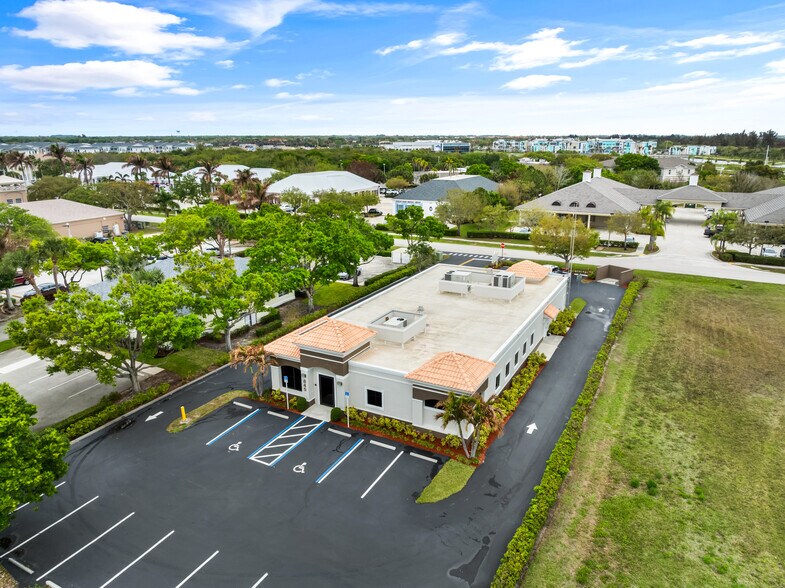 More Photos Of 845 37th Pl, Vero Beach Medical For Sale