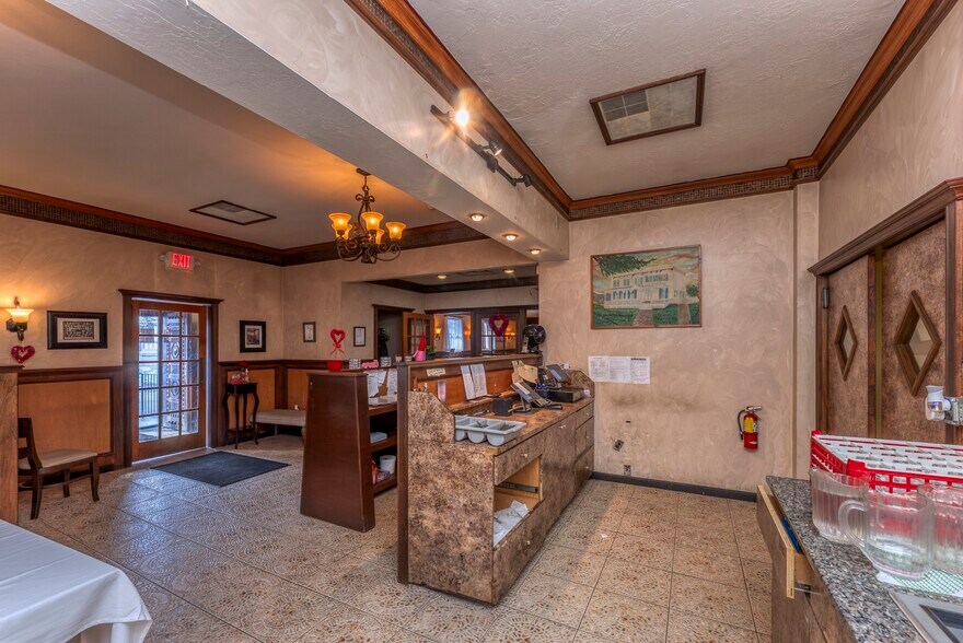 More Photos Of 812 Ulster Ave, Kingston Freestanding For Sale