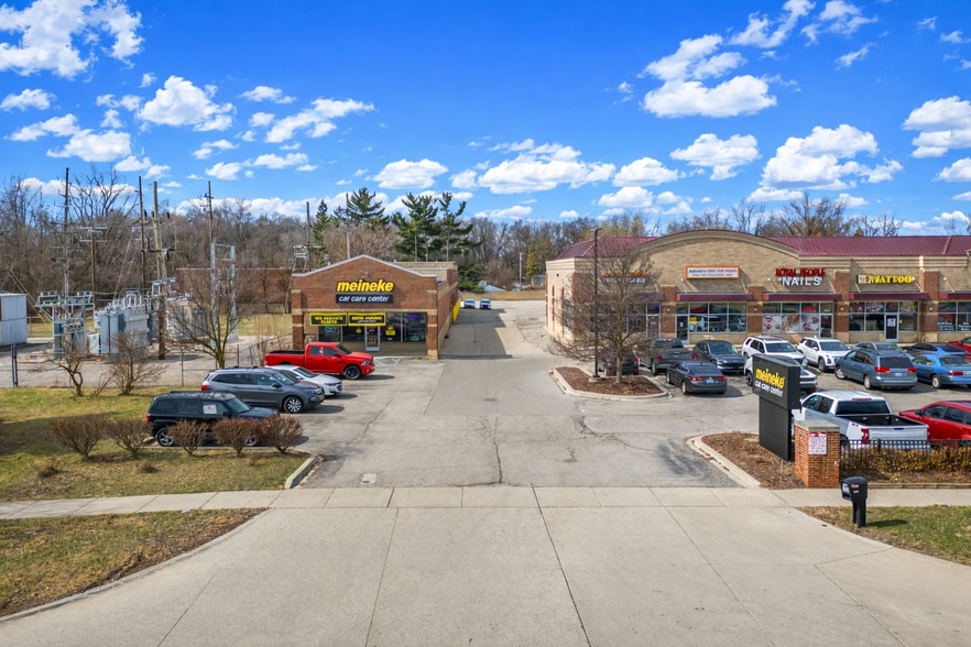 Primary Photo Of 1845 N Wayne Rd, Westland Auto Repair For Sale