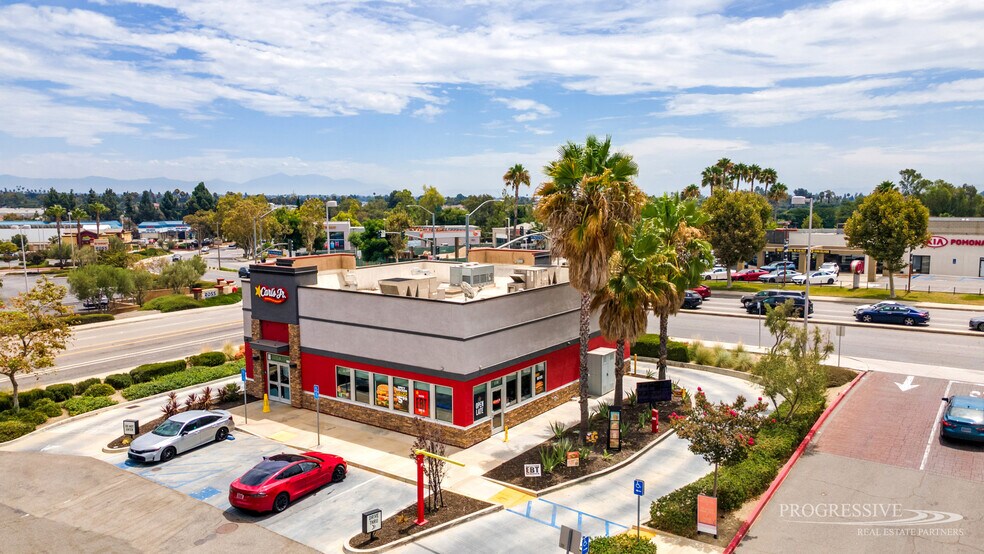 More Photos Of 2051 Rancho Valley Dr, Pomona Restaurant For Lease
