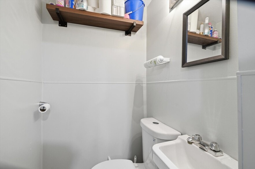 More Photos Of 2600-2602 Brownsville Rd, Pittsburgh Storefront Retail Residential For Sale