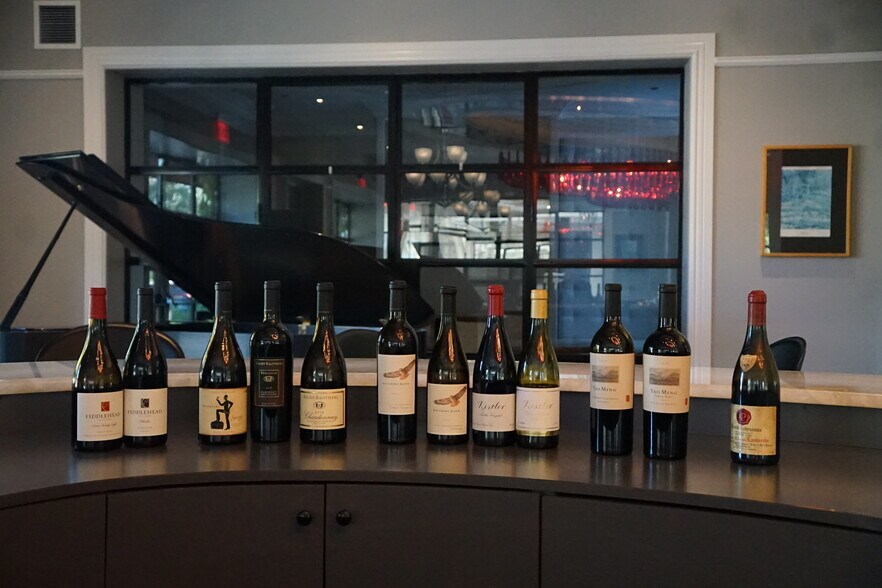 More Photos Of 929 Main St, Saint Helena Restaurant For Sale