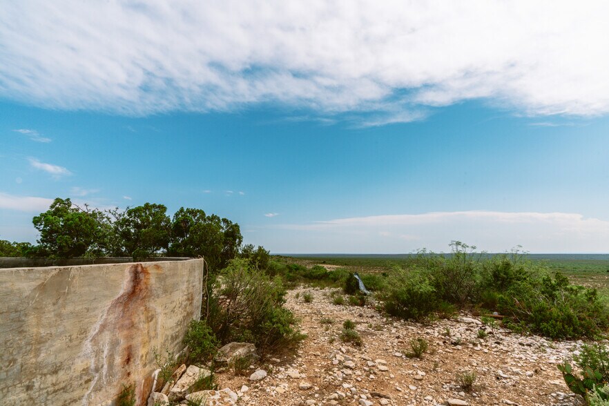 More Photos Of County Road 1865, Langtry Land For Sale