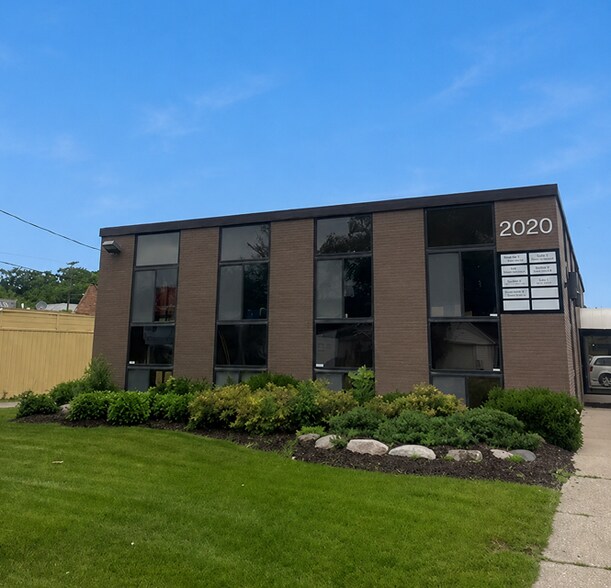 Primary Photo Of 2020 Nelson Ave SE, Grand Rapids Office For Lease