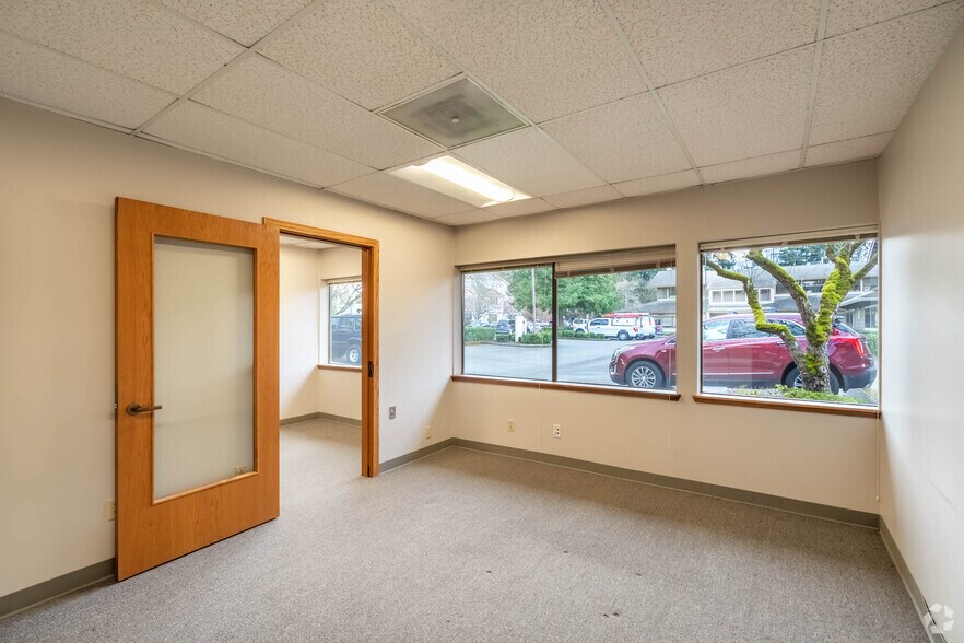 More Photos Of 7981 168th Ave NE, Redmond Office For Lease