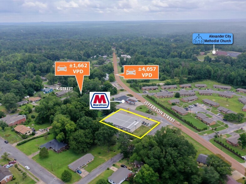 More Photos Of 819 K St, Alexander City Freestanding For Sale