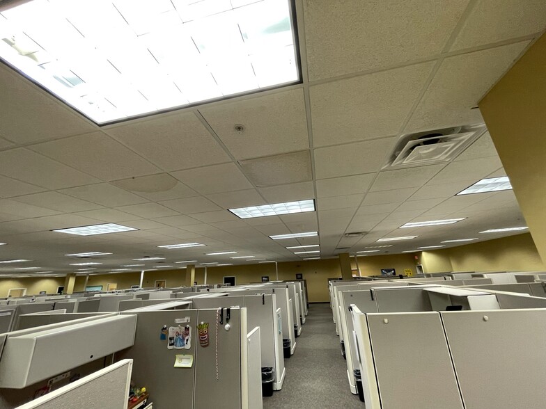 More Photos Of 45 Commerce Dr, Augusta Office For Lease