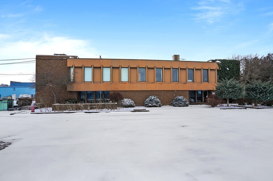 More Photos Of 8525 Clinton Rd, Brooklyn Warehouse For Sale