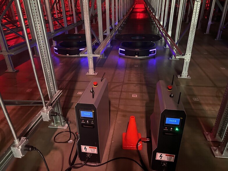 More Photos Of 260 Midway Dr, Union Manufacturing For Lease