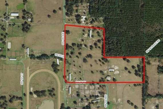 More Photos Of 12219 SW 26th St, Ocala Horse Stables For Sale
