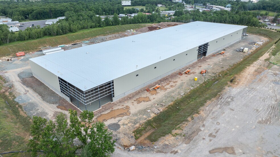 More Photos Of 245 Crossroads Boulevard North, Hazle Township Distribution For Lease