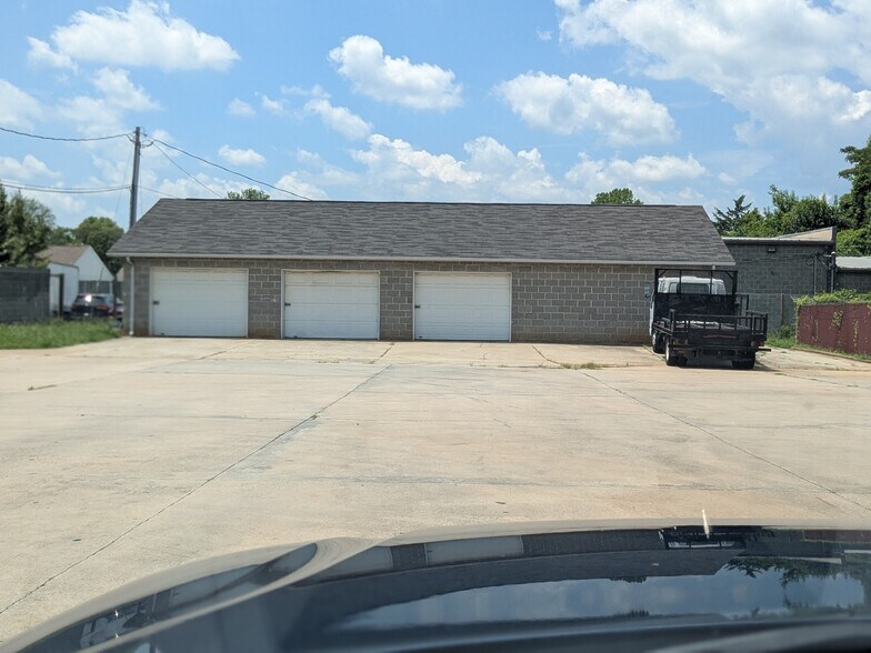More Photos Of 1411 Cherry Rd, Rock Hill Restaurant For Sale