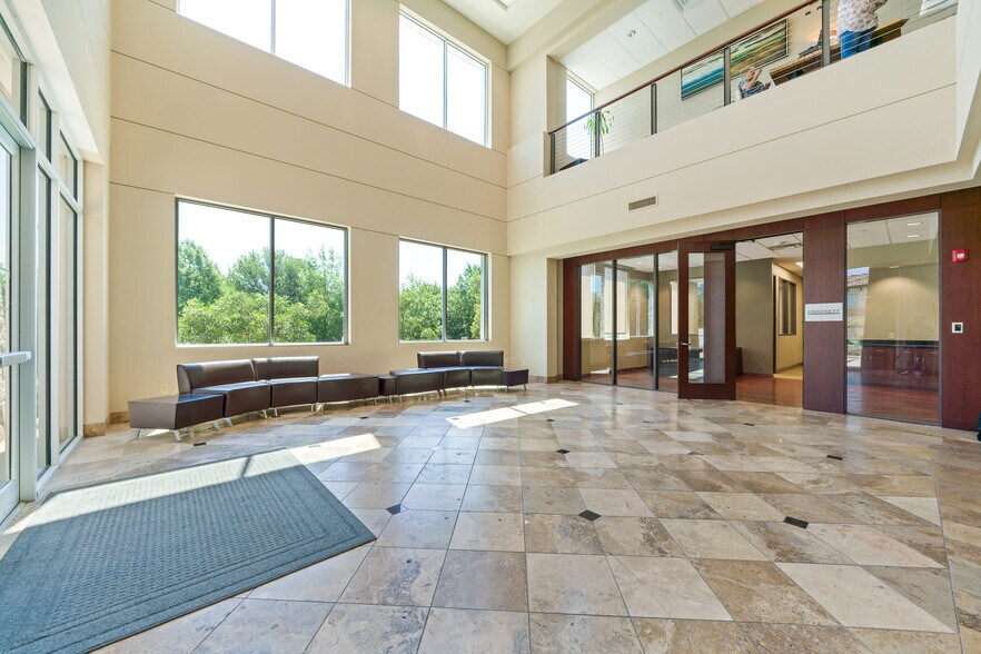 More Photos Of 3503 Paesanos Pky, San Antonio Office For Sale