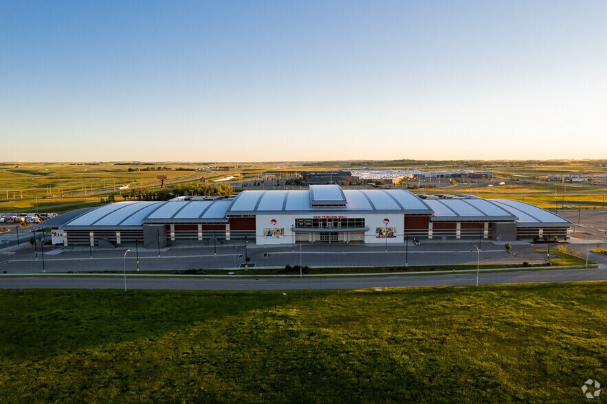 More Photos Of 260300 Writing Creek Cres, Balzac Storefront Retail Office For Lease