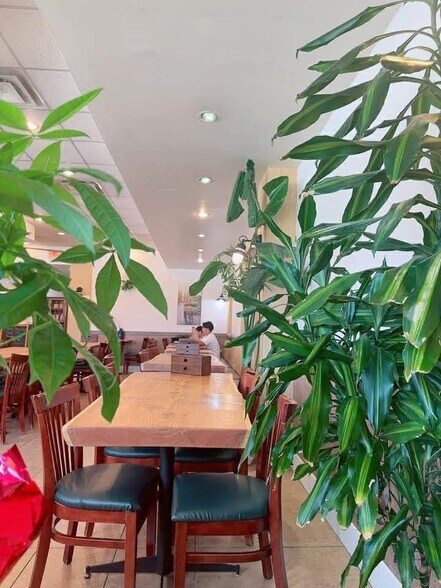 More Photos Of 2780 Kingsway, Vancouver Restaurant For Sale