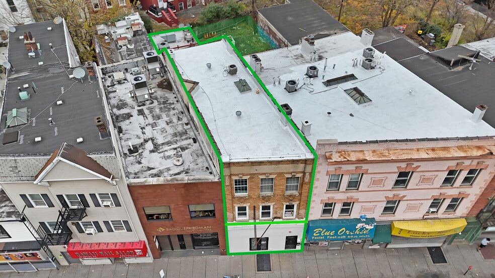 More Photos Of 646 Newark Ave, Jersey City Storefront Retail Residential For Lease
