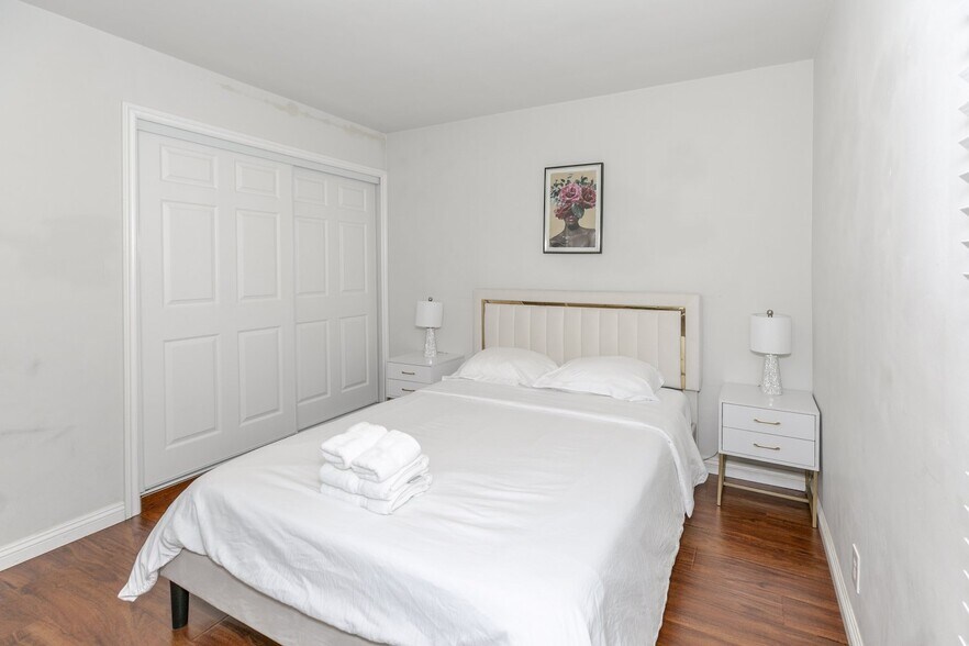 More Photos Of 22 N Electric Ave, Alhambra Apartments For Sale