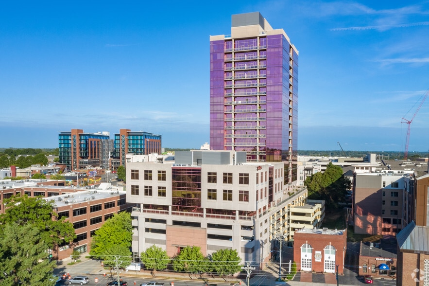 More Photos Of 325 Arlington Ave, Charlotte Office Residential For Lease
