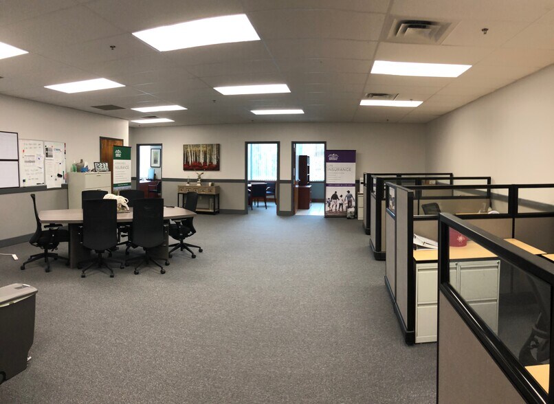 More Photos Of 72 Glenmaura National Blvd, Moosic Office For Lease