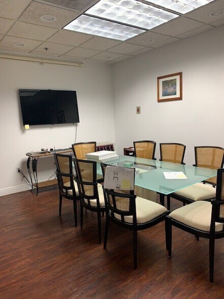 More Photos Of 2828 Coral Way, Miami Office For Lease